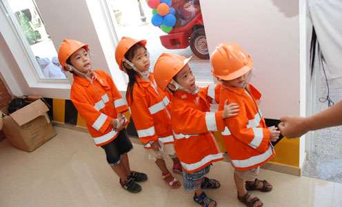 Nhu cầu về tư vấn hướng nghiệp cho học sinh THPT: Một số cơ sở thực tiễn Nhu cầu về tư vấn hướng nghiệp cho học sinh THPT: Một số cơ sở thực tiễn