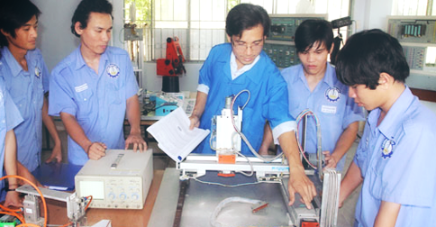 Chưa học hết cấp 2 có học nghề được không? Chưa học hết cấp 2 có học nghề được không?