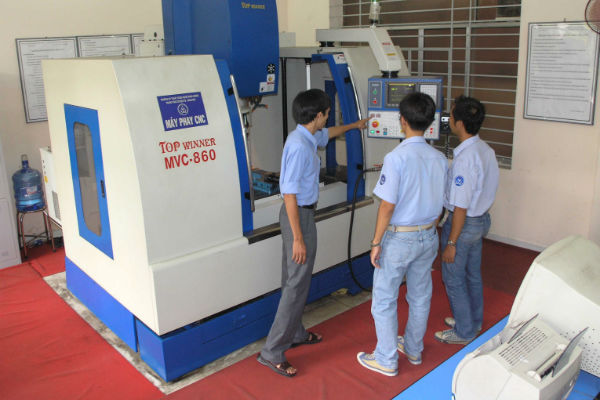 Gia công CNC, tiện CNC, phay CNC thời buổi của gia công cơ khí hiện đại Gia công CNC, tiện CNC, phay CNC thời buổi của gia công cơ khí hiện đại